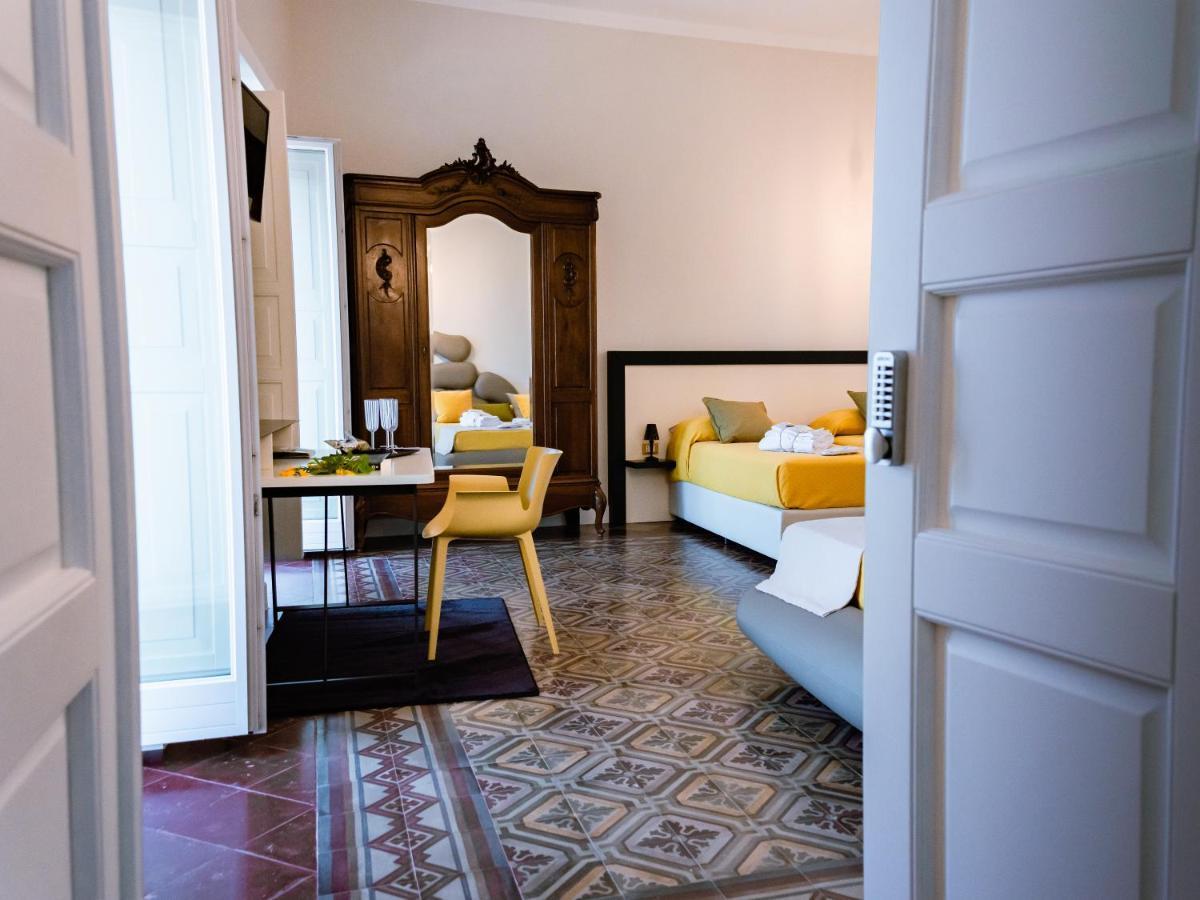 Dimora Cavour Bed and Breakfast Amantea Eksteriør billede